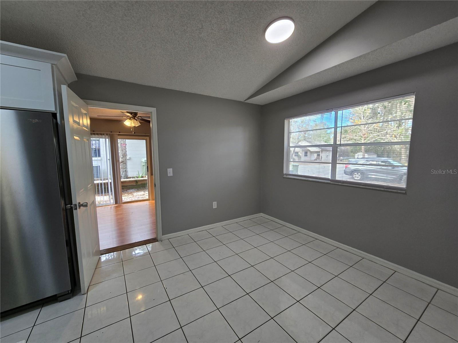 2703 LORRAINE DR, LEESBURG, FL, 34748