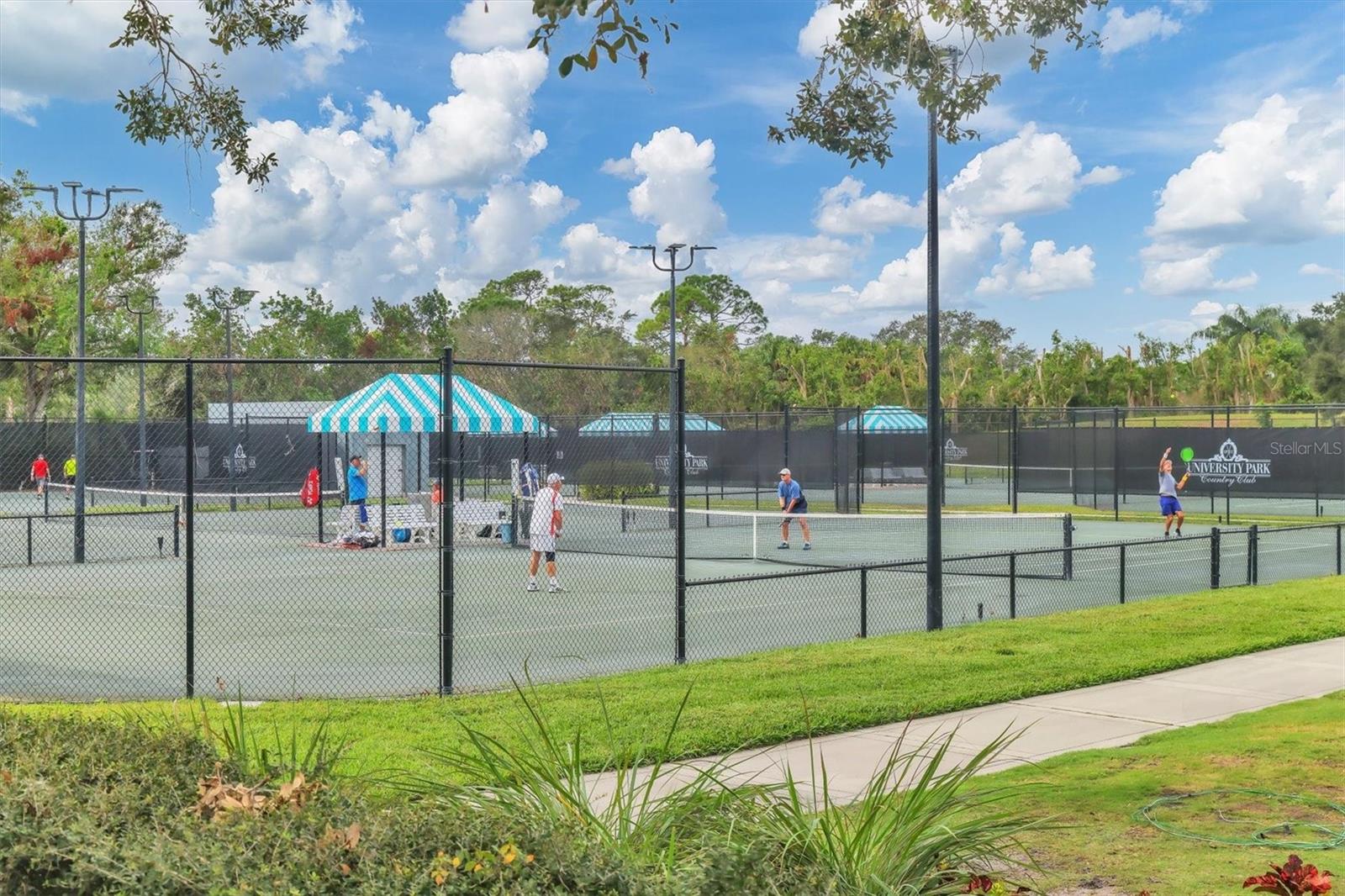7220 KENSINGTON CT, UNIVERSITY PARK, FL, 34201