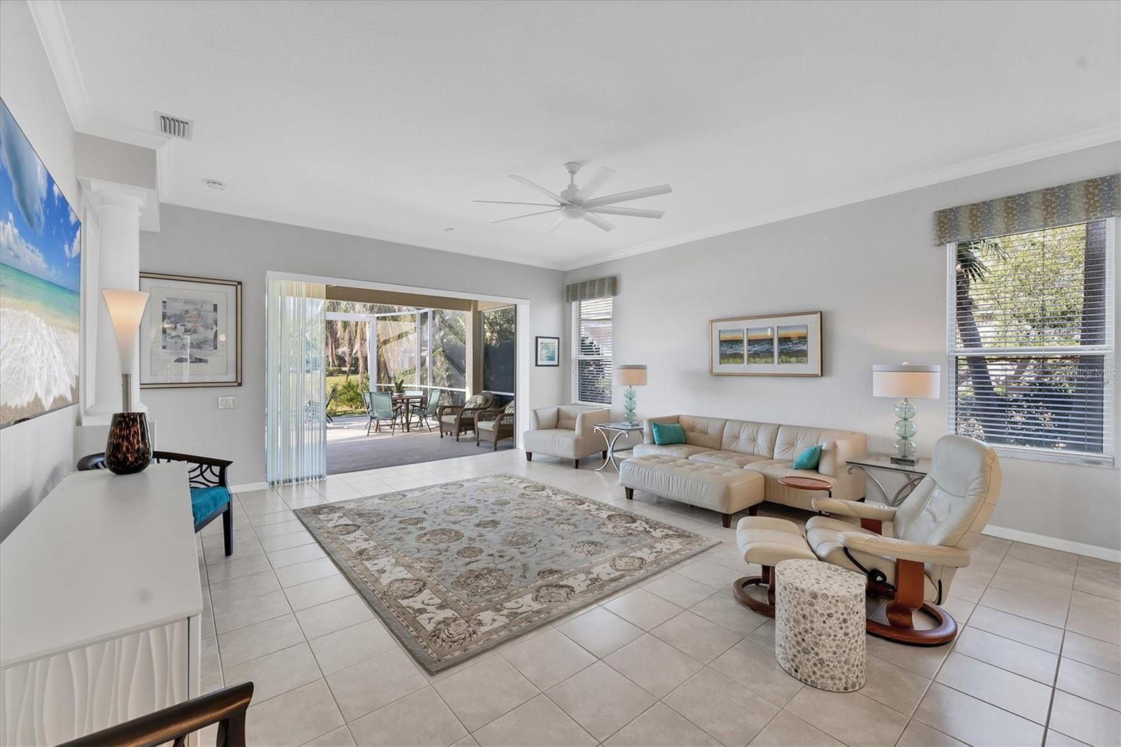 7220 KENSINGTON CT, UNIVERSITY PARK, FL, 34201