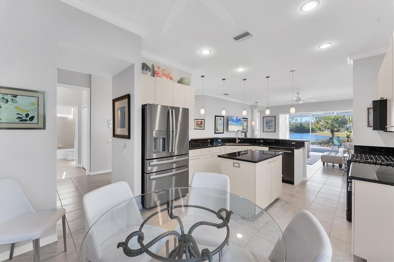 7220 KENSINGTON CT, UNIVERSITY PARK, FL, 34201