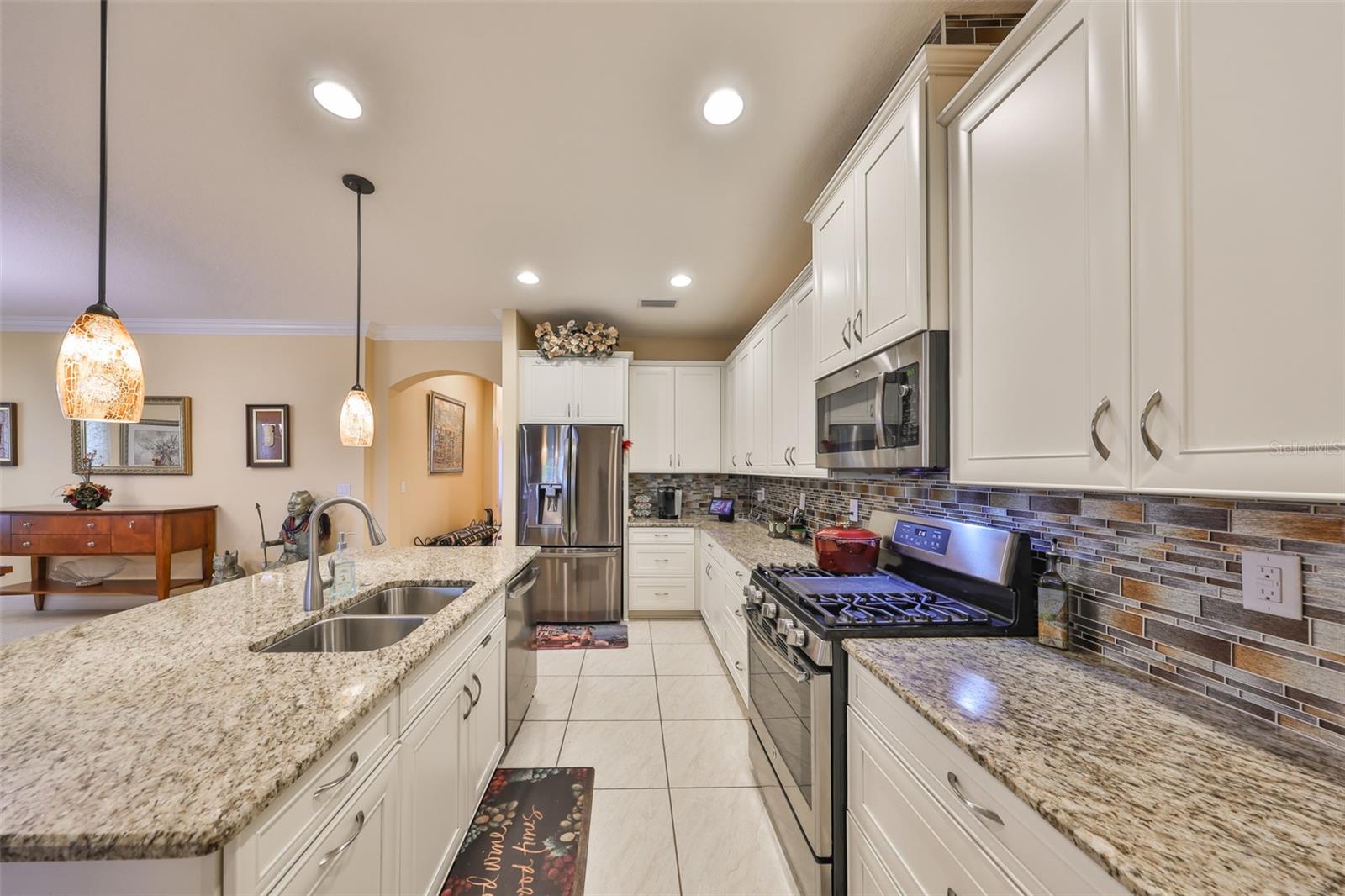 6217 COLMAR PL, APOLLO BEACH, FL, 33572