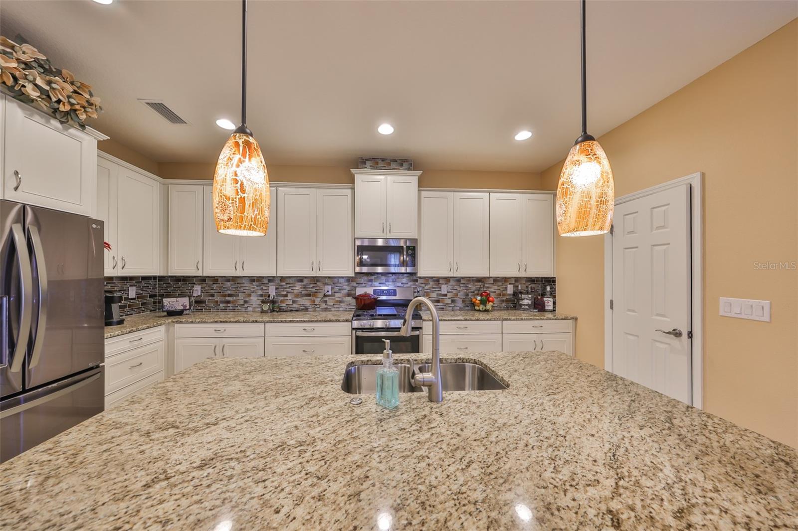 6217 COLMAR PL, APOLLO BEACH, FL, 33572