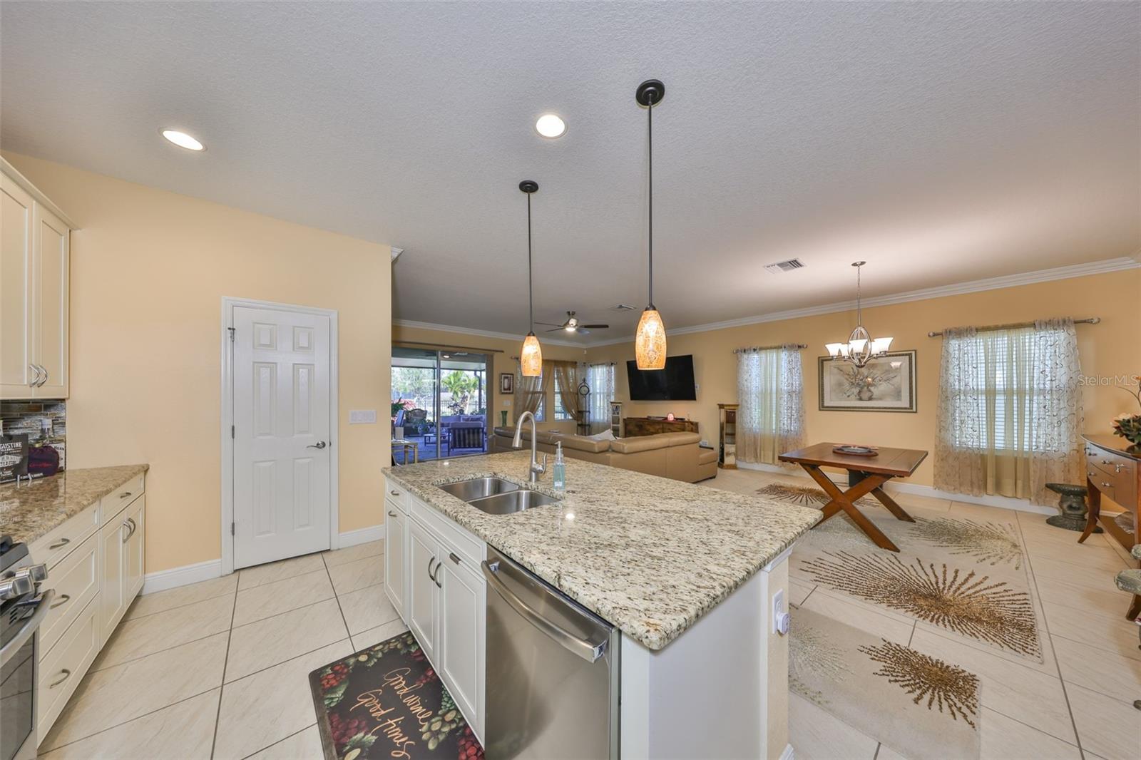 6217 COLMAR PL, APOLLO BEACH, FL, 33572
