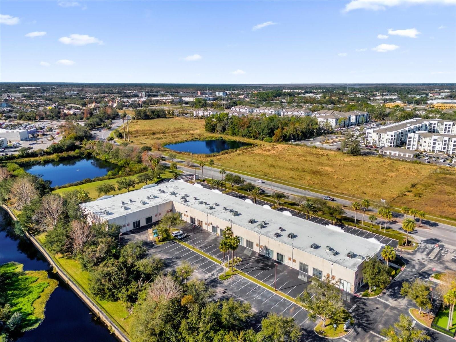 233 BELLAGIO CIR, SANFORD, FL, 32771