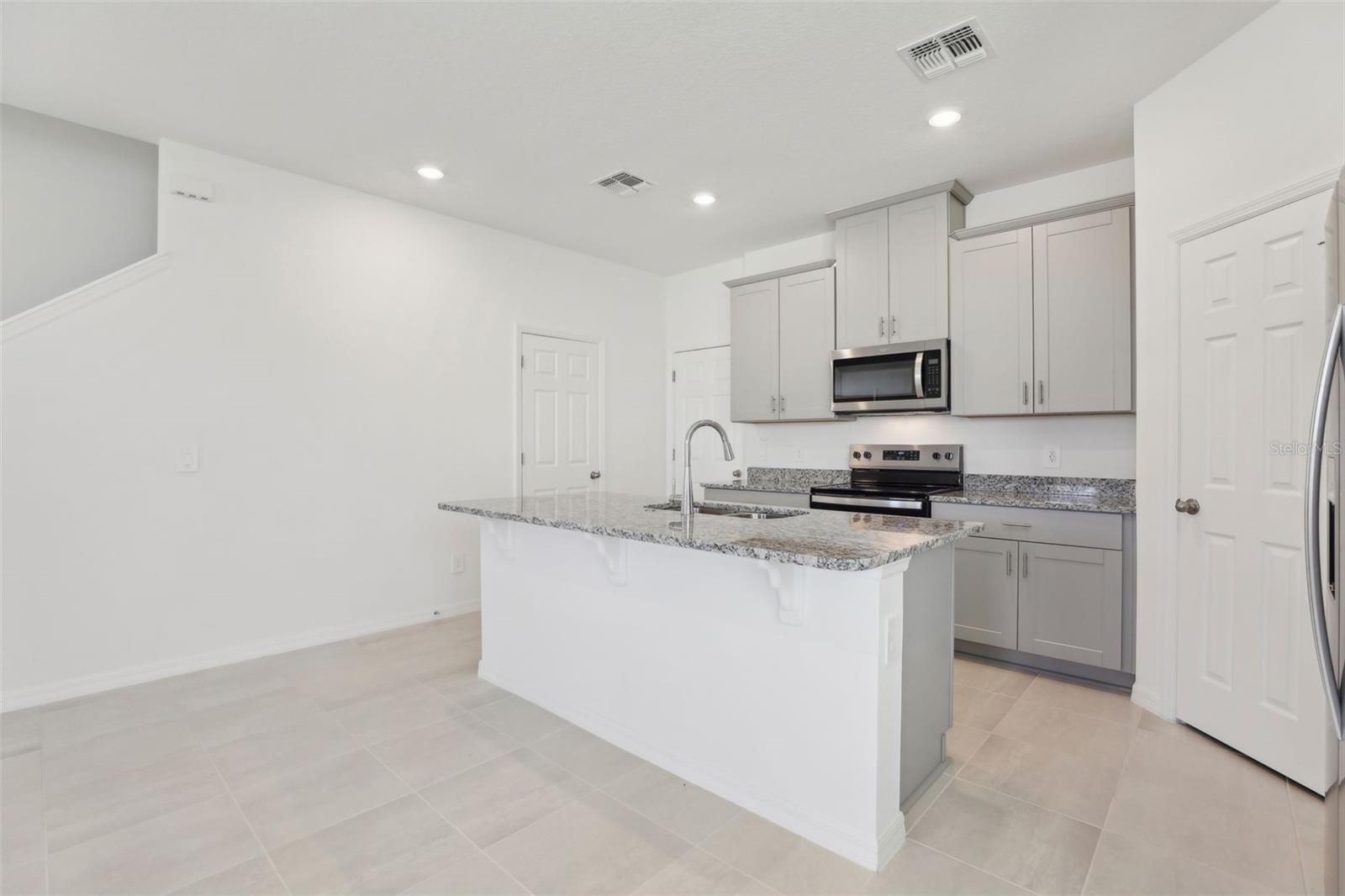4569 CROSS PRAIRIE PKWY, ST CLOUD, FL, 34772