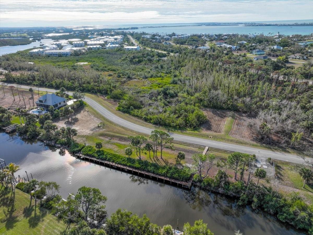 10081 CREEKSIDE DR, PLACIDA, FL, 33946