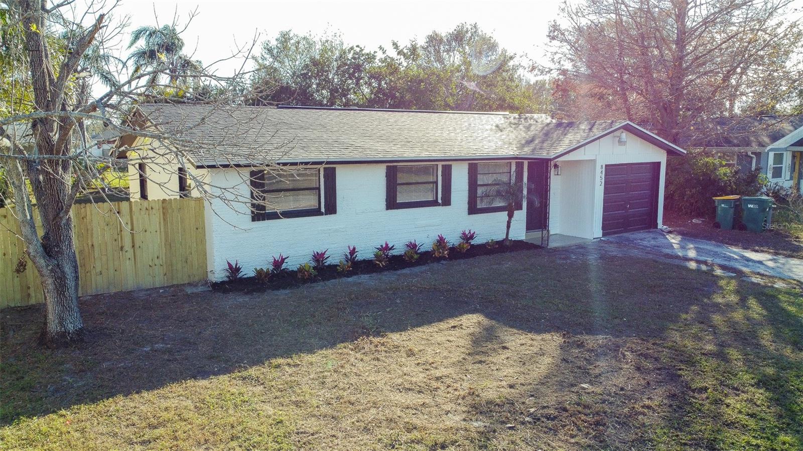 8452 MAGNOLIA DR, SEMINOLE, FL, 33777