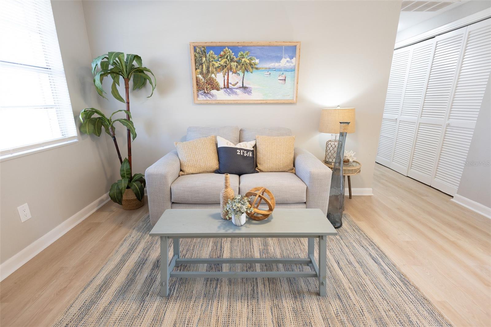 8452 MAGNOLIA DR, SEMINOLE, FL, 33777