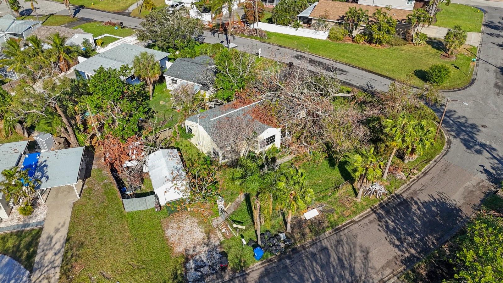 8474 TOBAY RD N, ST PETERSBURG, FL, 33702