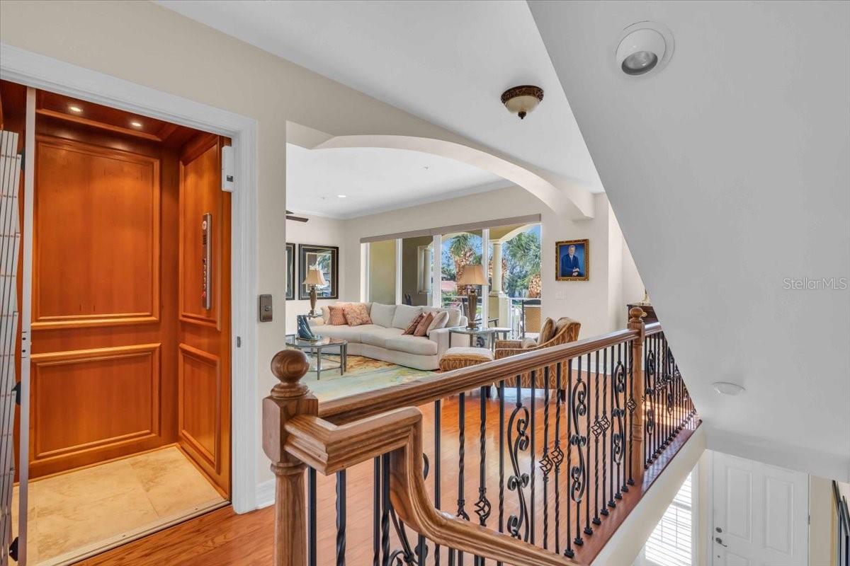702 GRANADA AVE #7, VENICE, FL, 34285