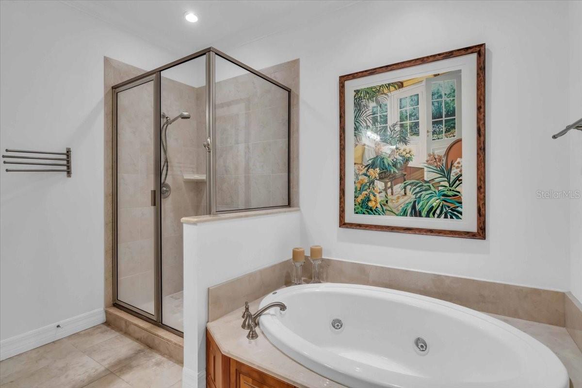 702 GRANADA AVE #7, VENICE, FL, 34285