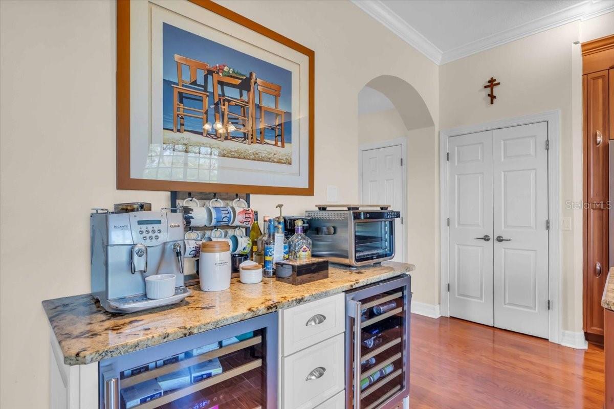 702 GRANADA AVE #7, VENICE, FL, 34285
