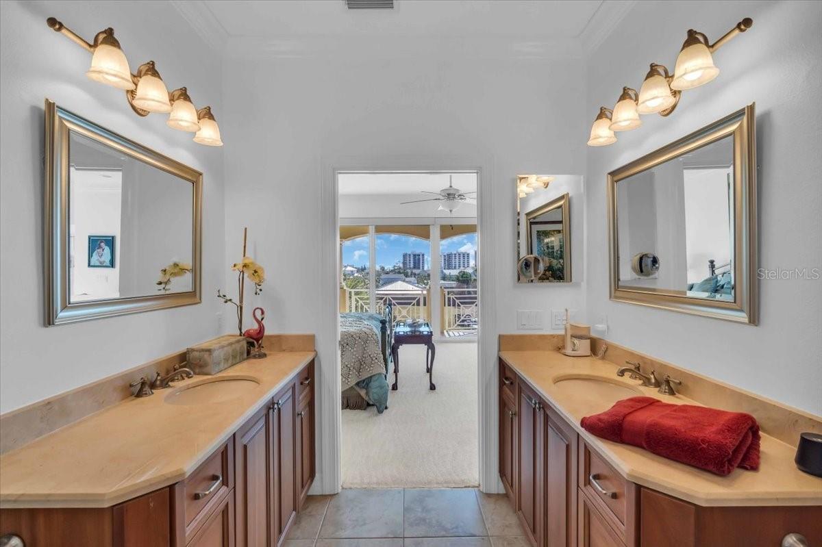 702 GRANADA AVE #7, VENICE, FL, 34285