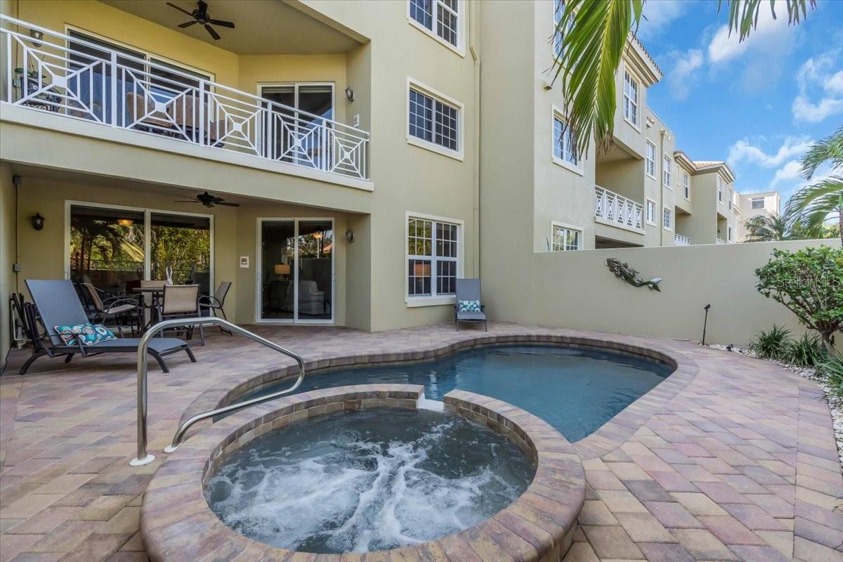 702 GRANADA AVE #7, VENICE, FL, 34285