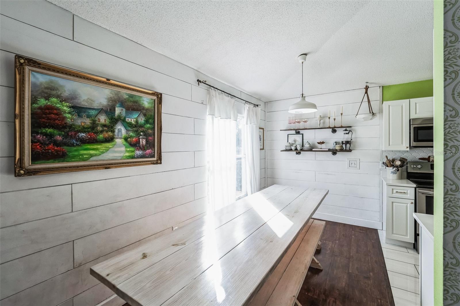 255 AUTUMN RIDGE RD, DELTONA, FL, 32725