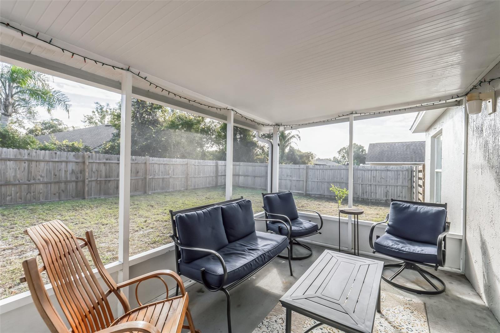 255 AUTUMN RIDGE RD, DELTONA, FL, 32725