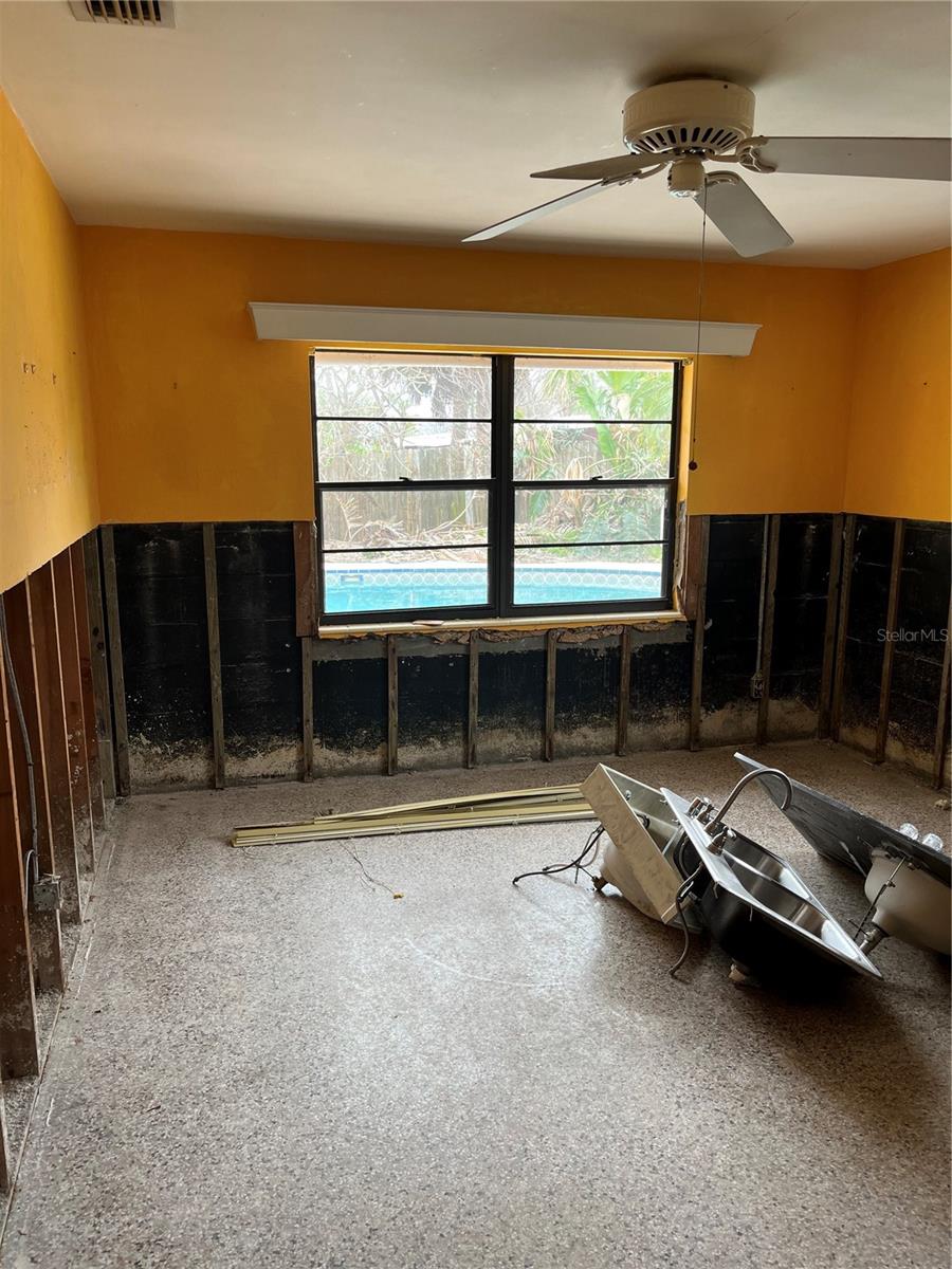404 87TH AVE, ST PETE BEACH, FL, 33706