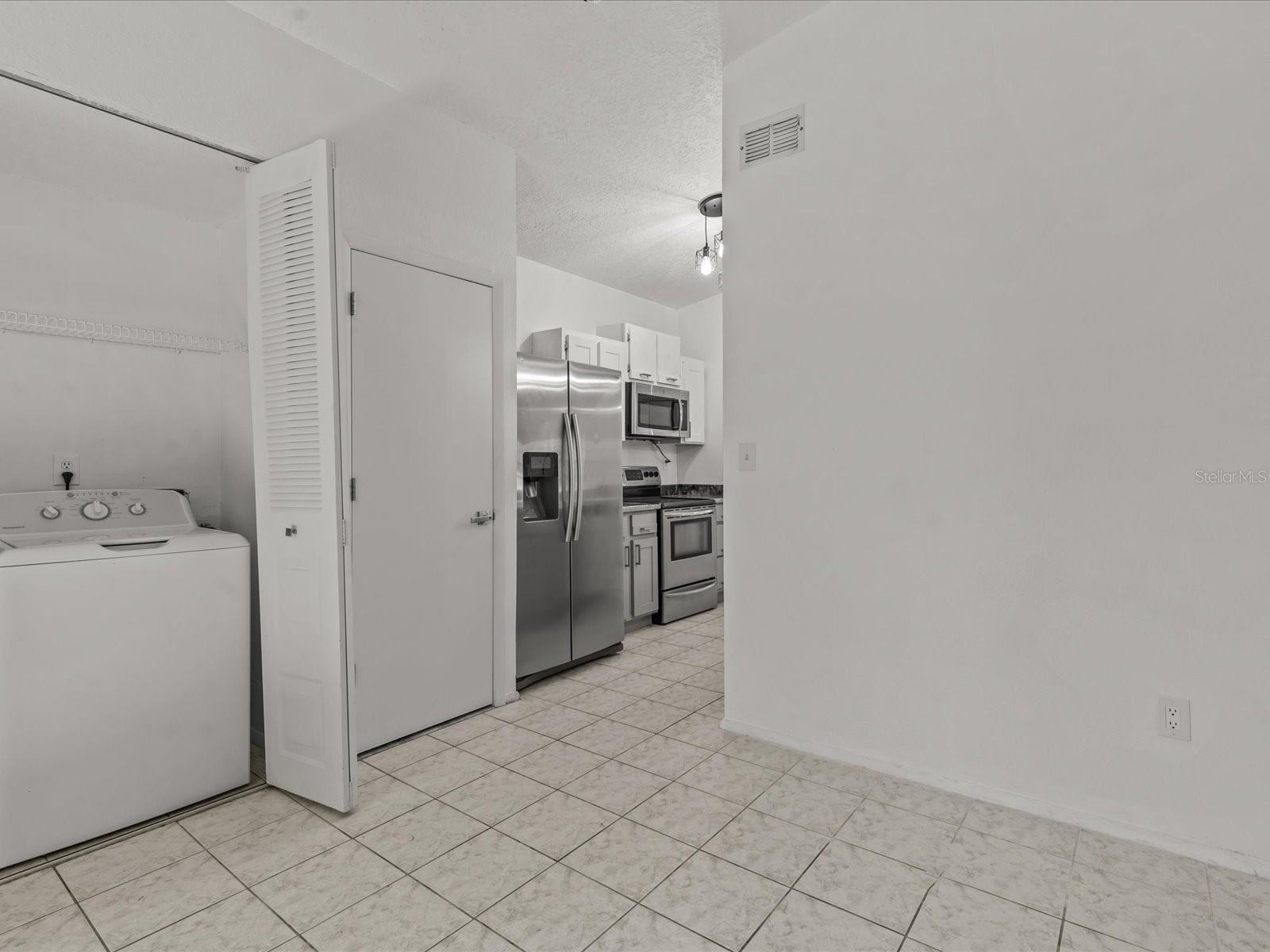 7852 MURCOTT CIR, ORLANDO, FL, 32835