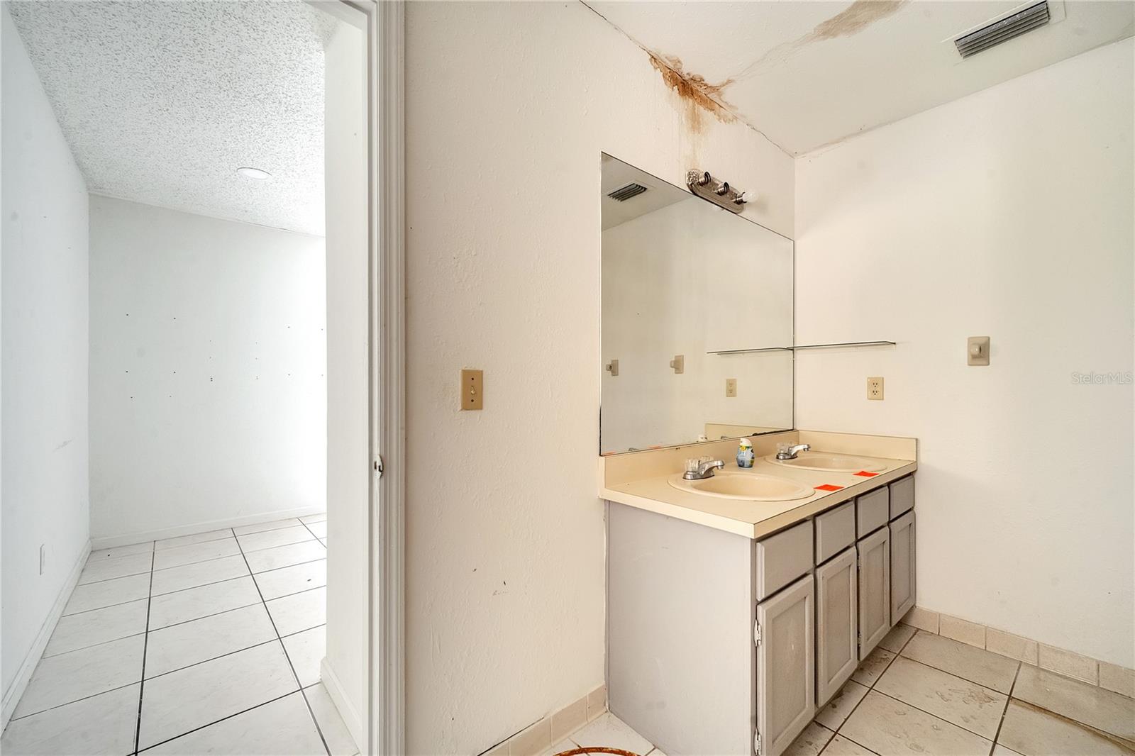 2650 HILLIARD CT, KISSIMMEE, FL, 34744