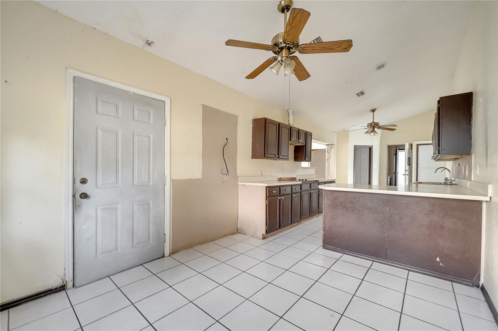 2650 HILLIARD CT, KISSIMMEE, FL, 34744