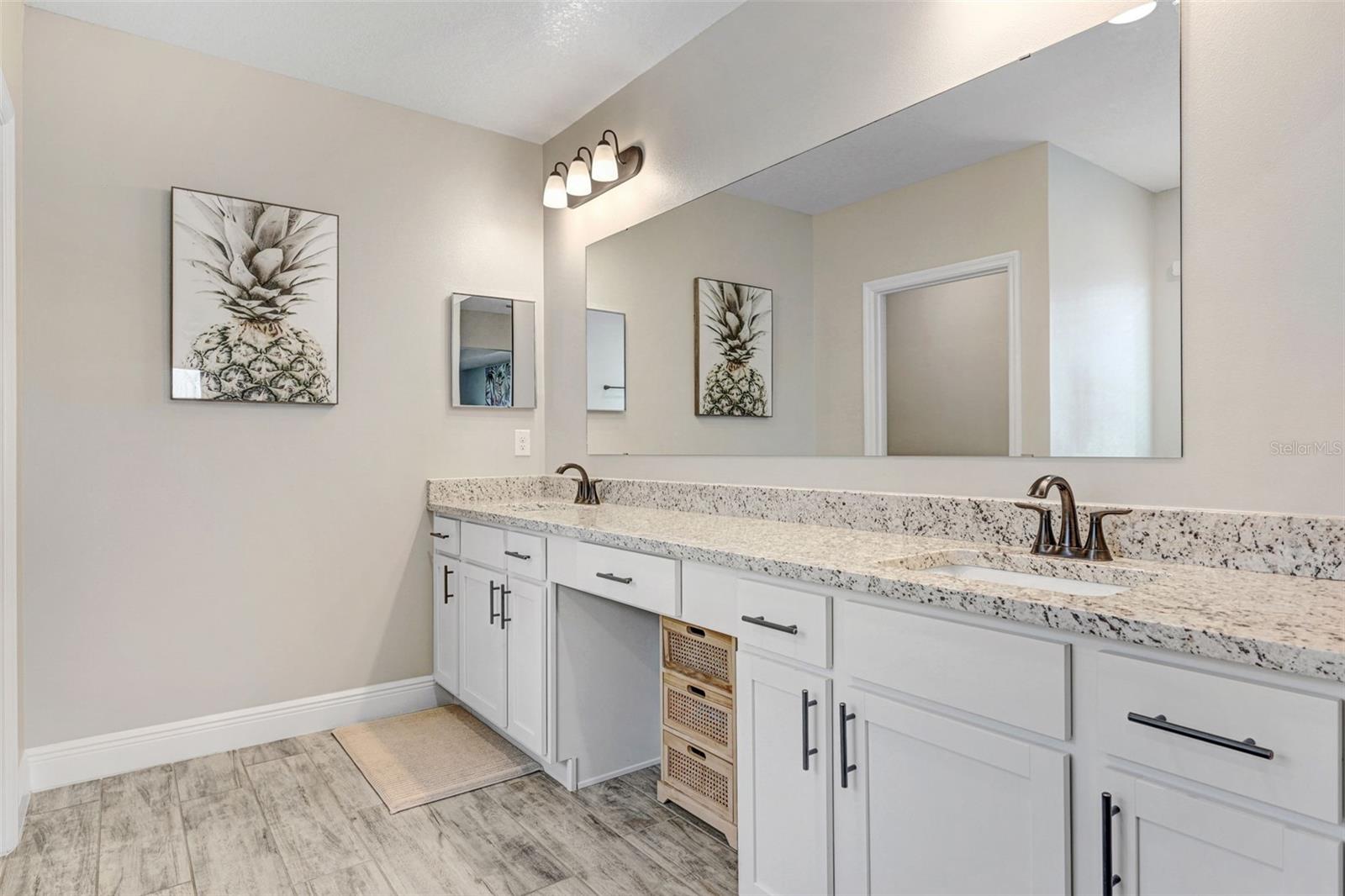 2395 ROYGARIS ST NW, PALM BAY, FL, 32907