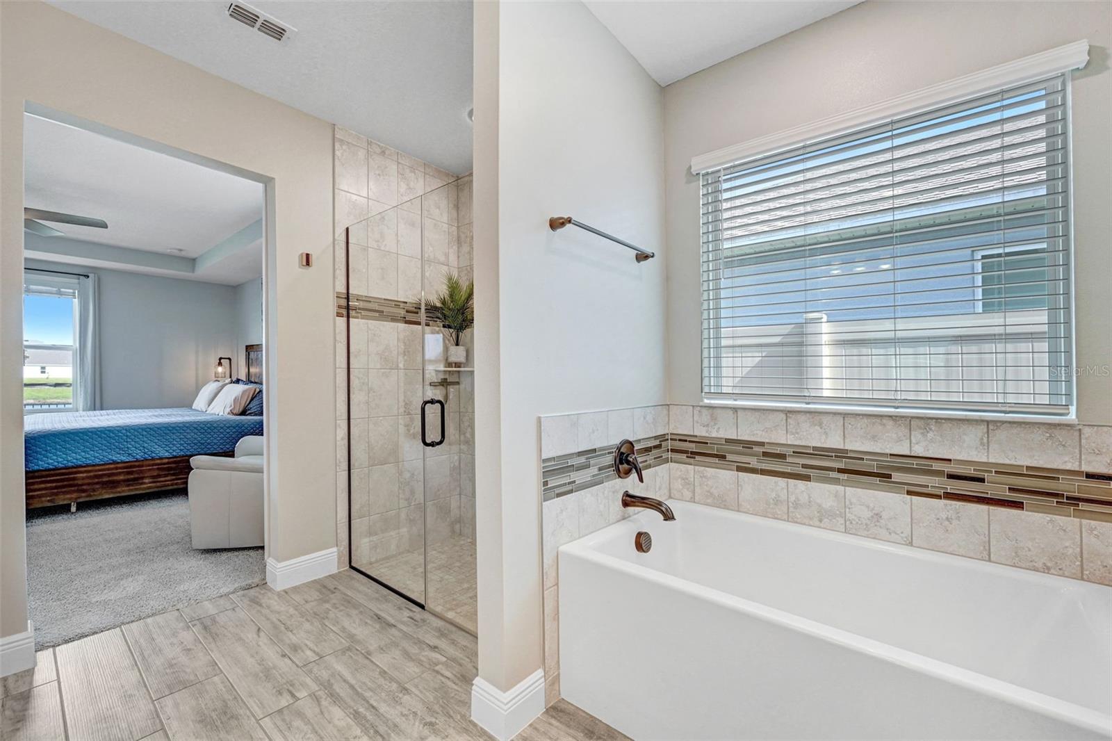 2395 ROYGARIS ST NW, PALM BAY, FL, 32907