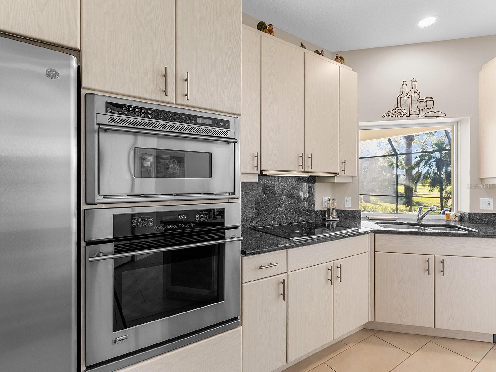 2111 TOCOBAGA LN, NOKOMIS, FL, 34275