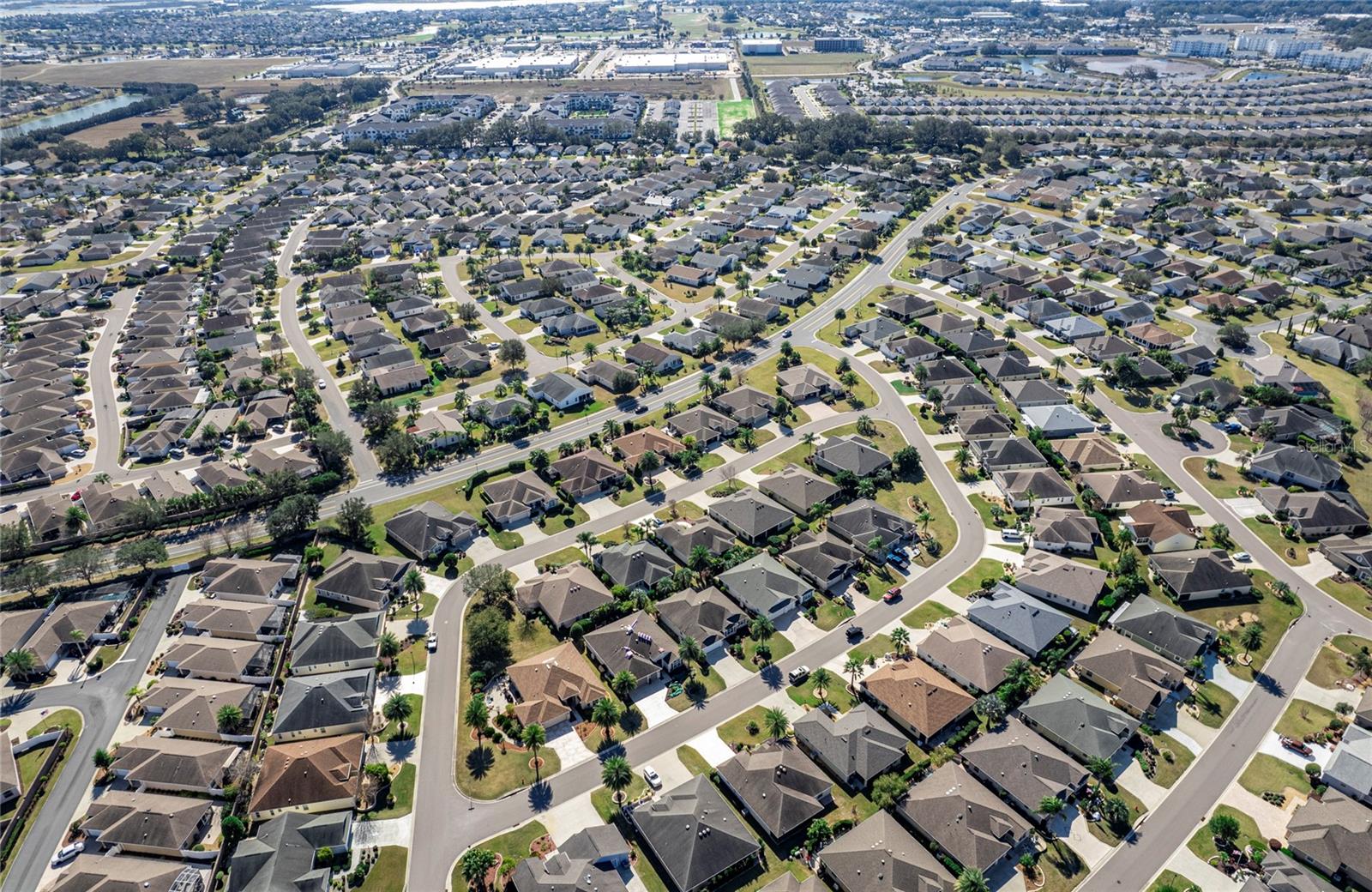 2304 GRENADIER WAY, THE VILLAGES, FL, 32162