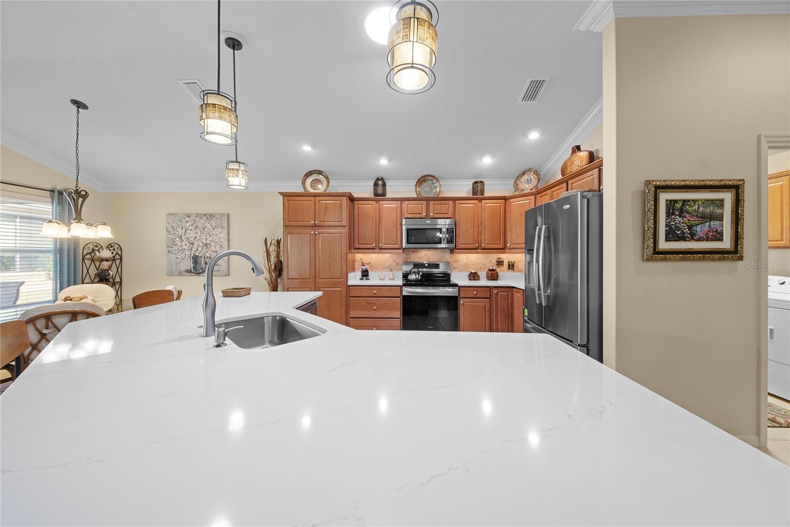 2304 GRENADIER WAY, THE VILLAGES, FL, 32162