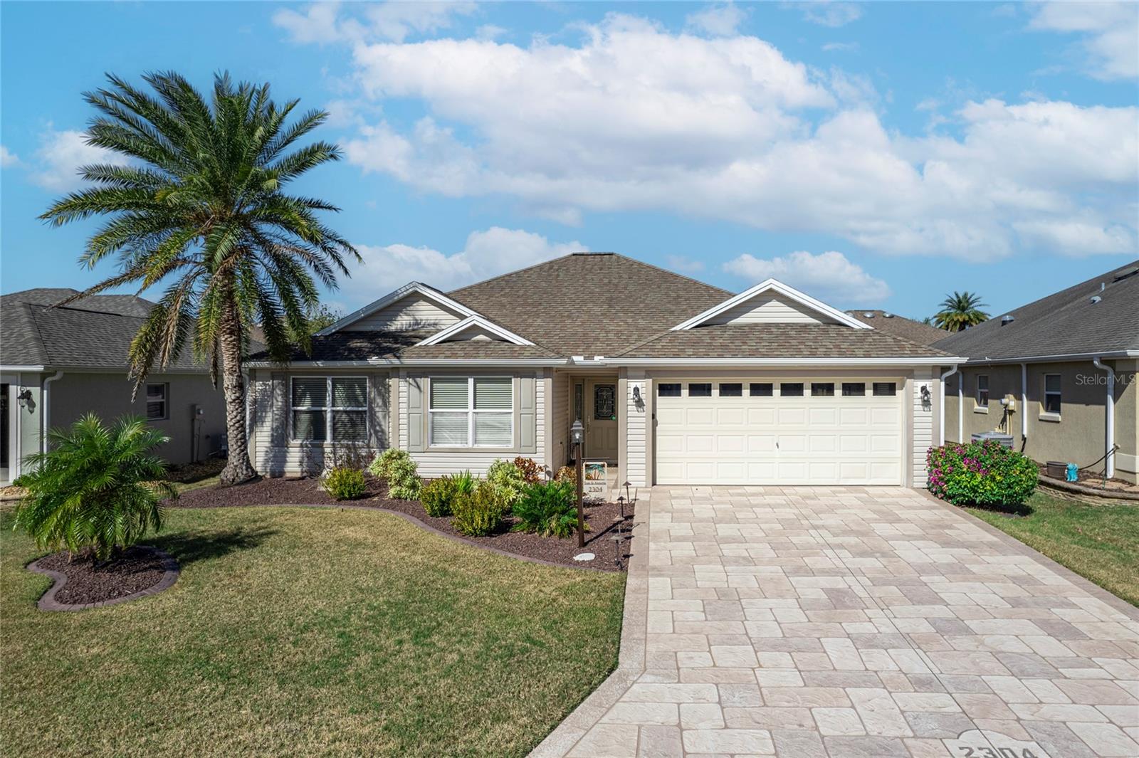 2304 GRENADIER WAY, THE VILLAGES, FL, 32162
