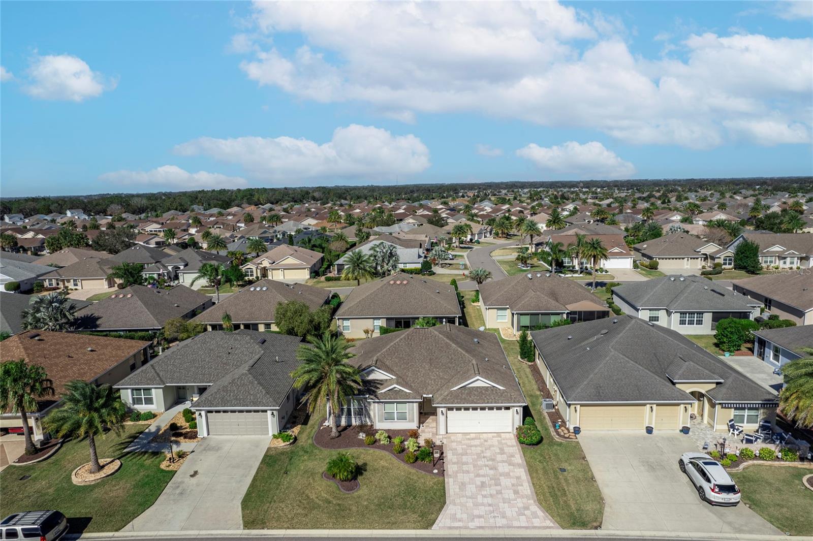 2304 GRENADIER WAY, THE VILLAGES, FL, 32162