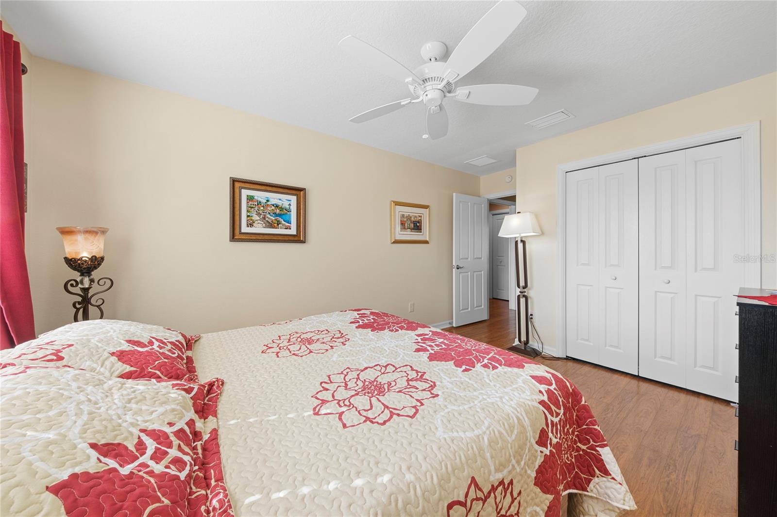 2304 GRENADIER WAY, THE VILLAGES, FL, 32162