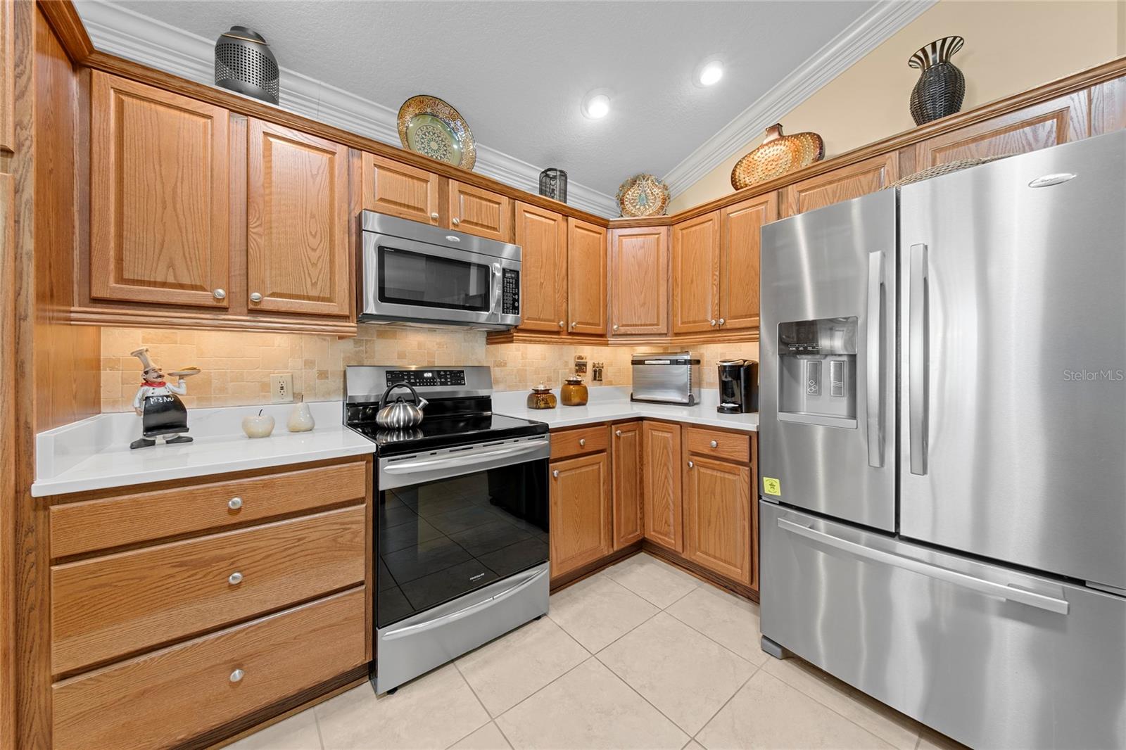 2304 GRENADIER WAY, THE VILLAGES, FL, 32162