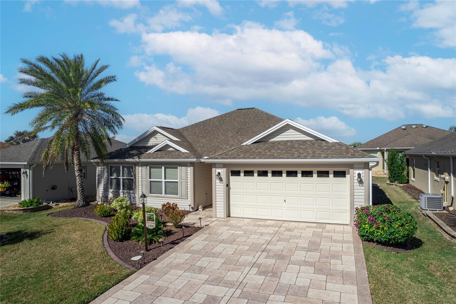 2304 GRENADIER WAY, THE VILLAGES, FL, 32162