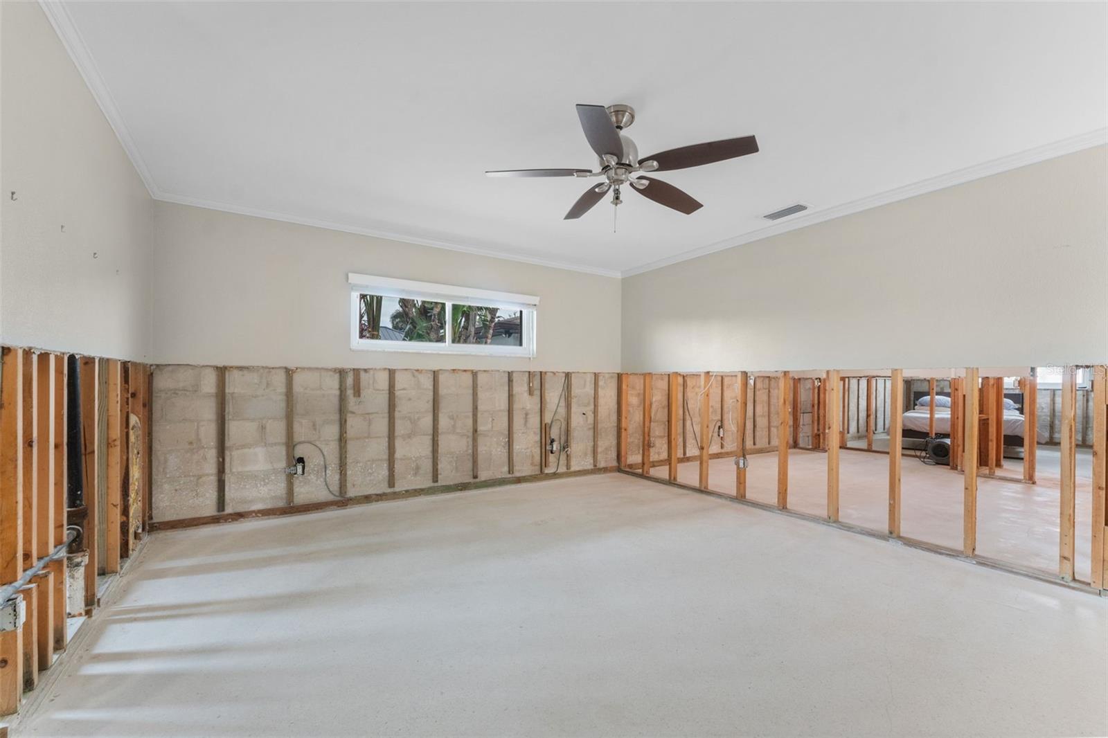 3910 AMERICANA DR, TAMPA, FL, 33634