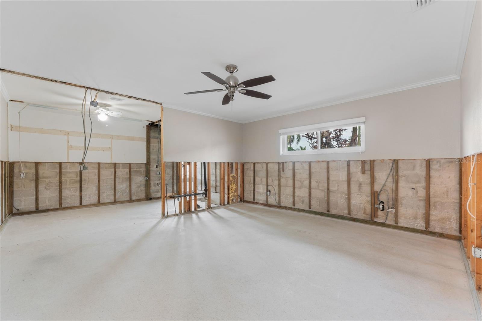 3910 AMERICANA DR, TAMPA, FL, 33634