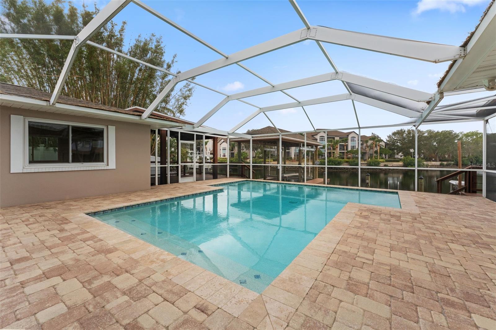 3910 AMERICANA DR, TAMPA, FL, 33634