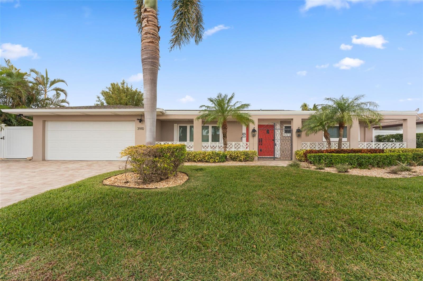 3910 AMERICANA DR, TAMPA, FL, 33634
