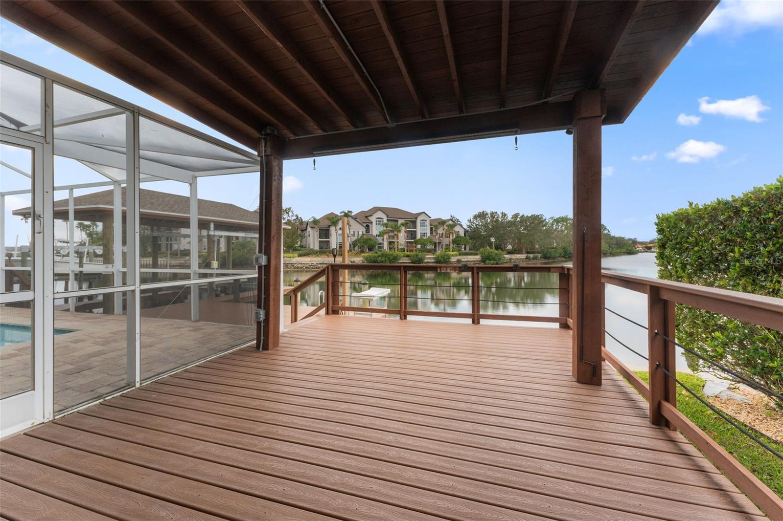 3910 AMERICANA DR, TAMPA, FL, 33634
