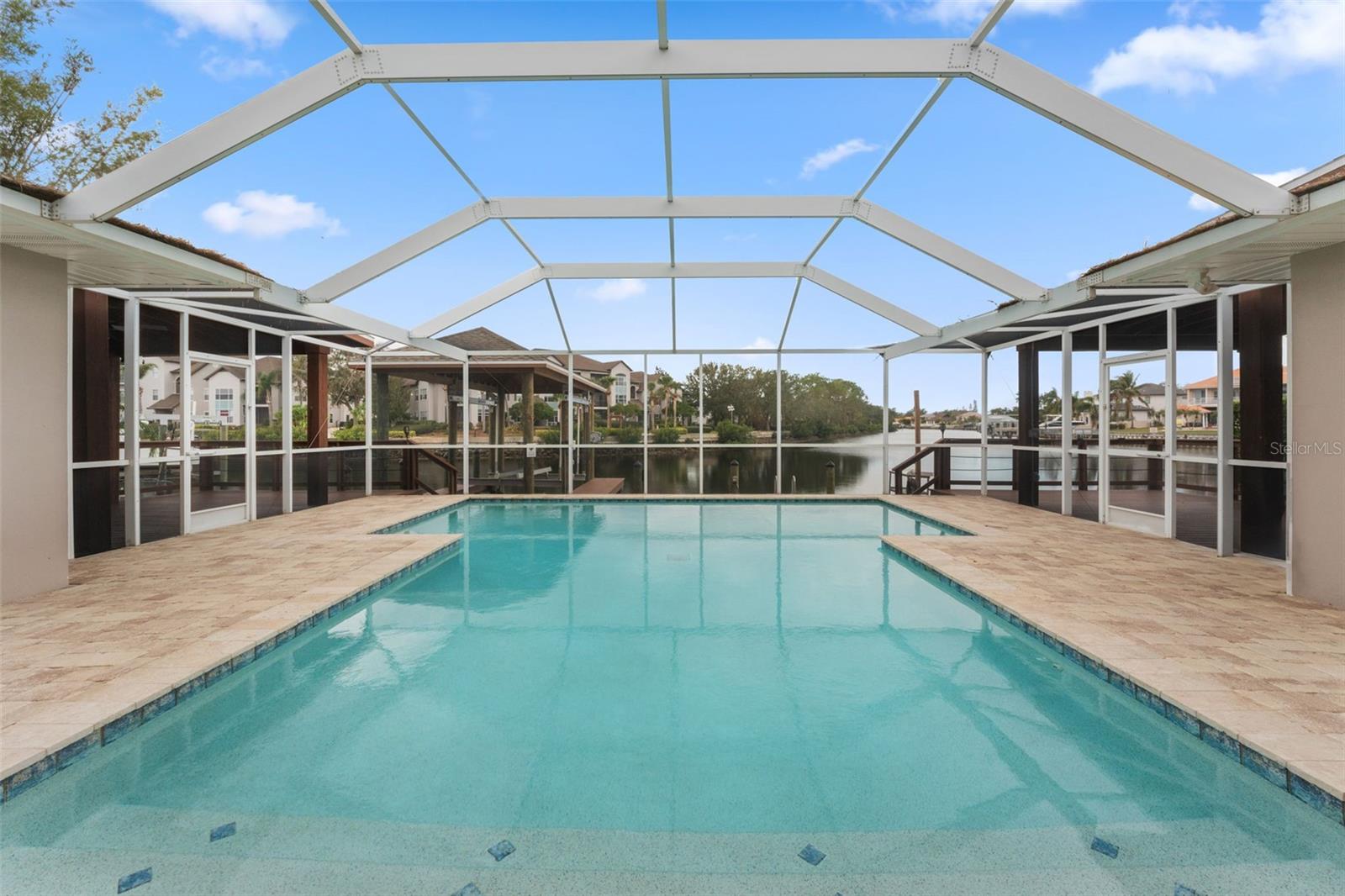3910 AMERICANA DR, TAMPA, FL, 33634