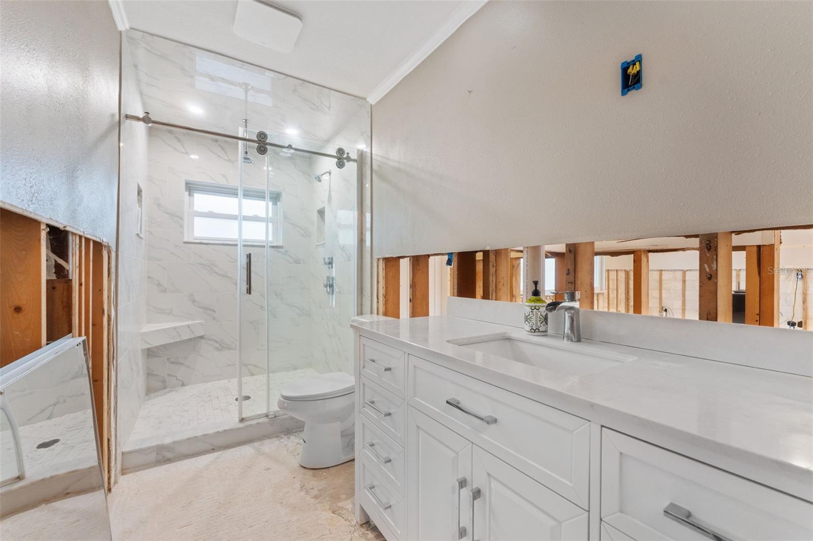 3910 AMERICANA DR, TAMPA, FL, 33634