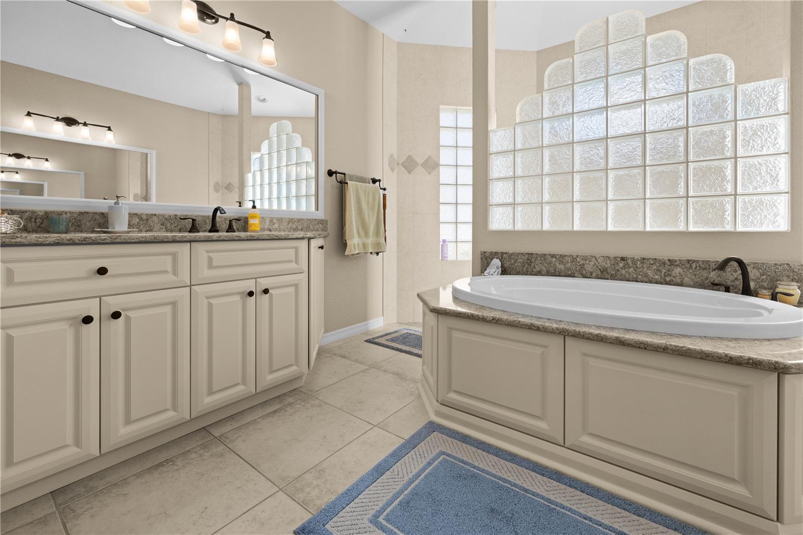 411 BOUNDARY BLVD, ROTONDA WEST, FL, 33947