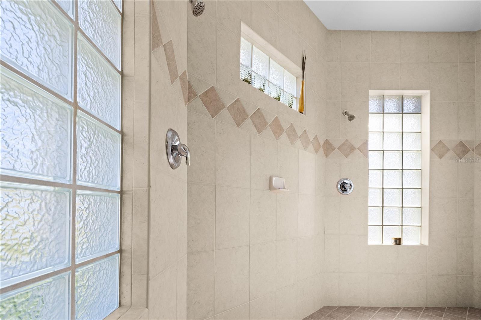 411 BOUNDARY BLVD, ROTONDA WEST, FL, 33947