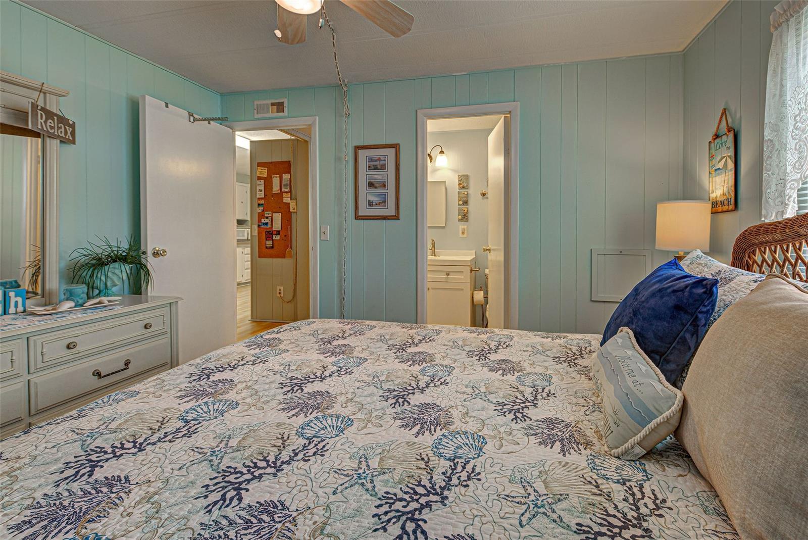 3036 AUDUBON AVE, ENGLEWOOD, FL, 34224