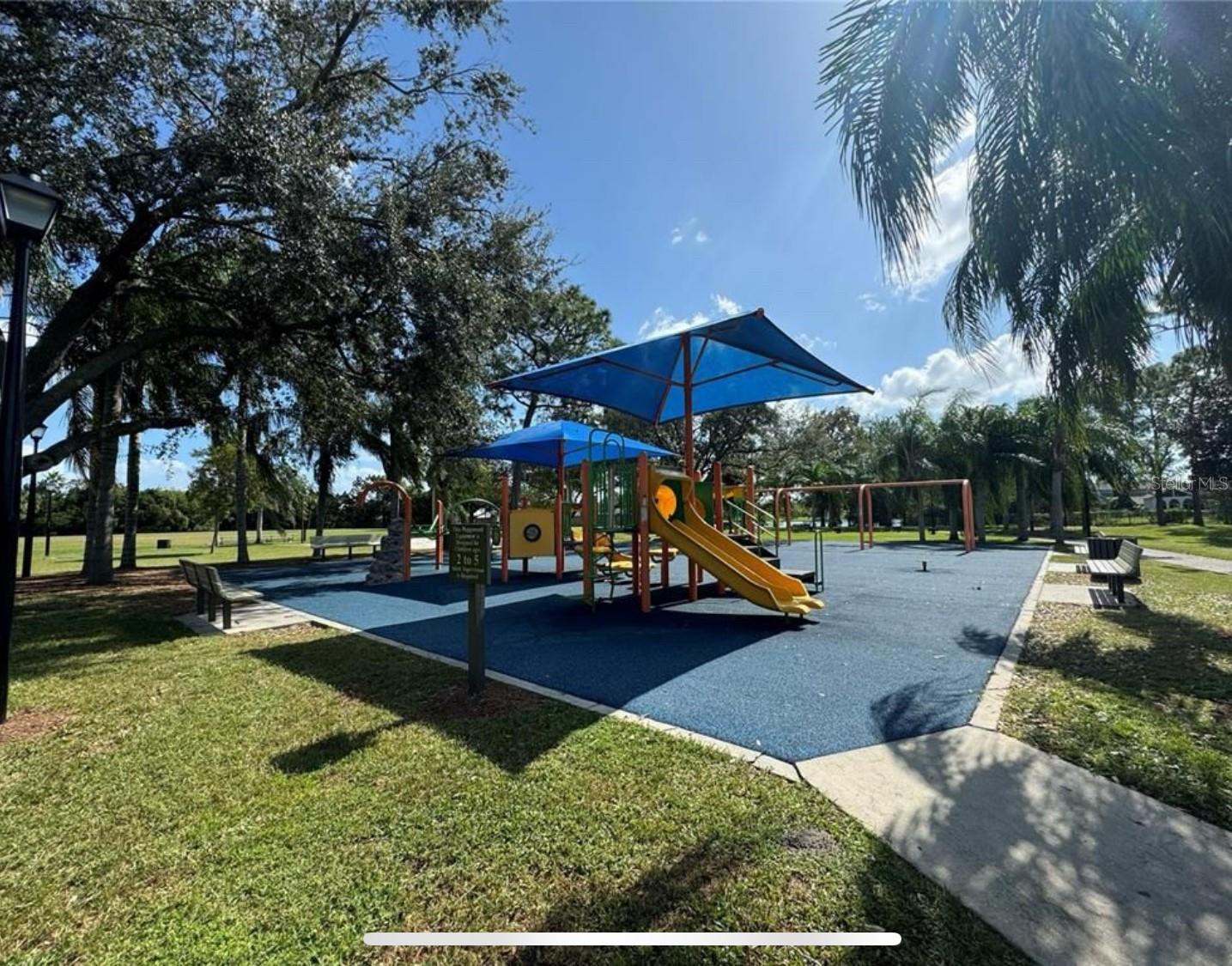 3027 EAGLE LAKE DR, ORLANDO, FL, 32837