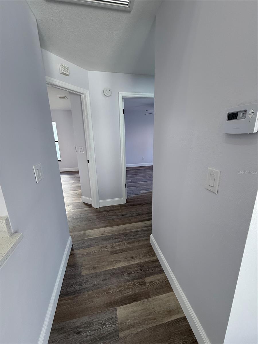 3027 EAGLE LAKE DR, ORLANDO, FL, 32837