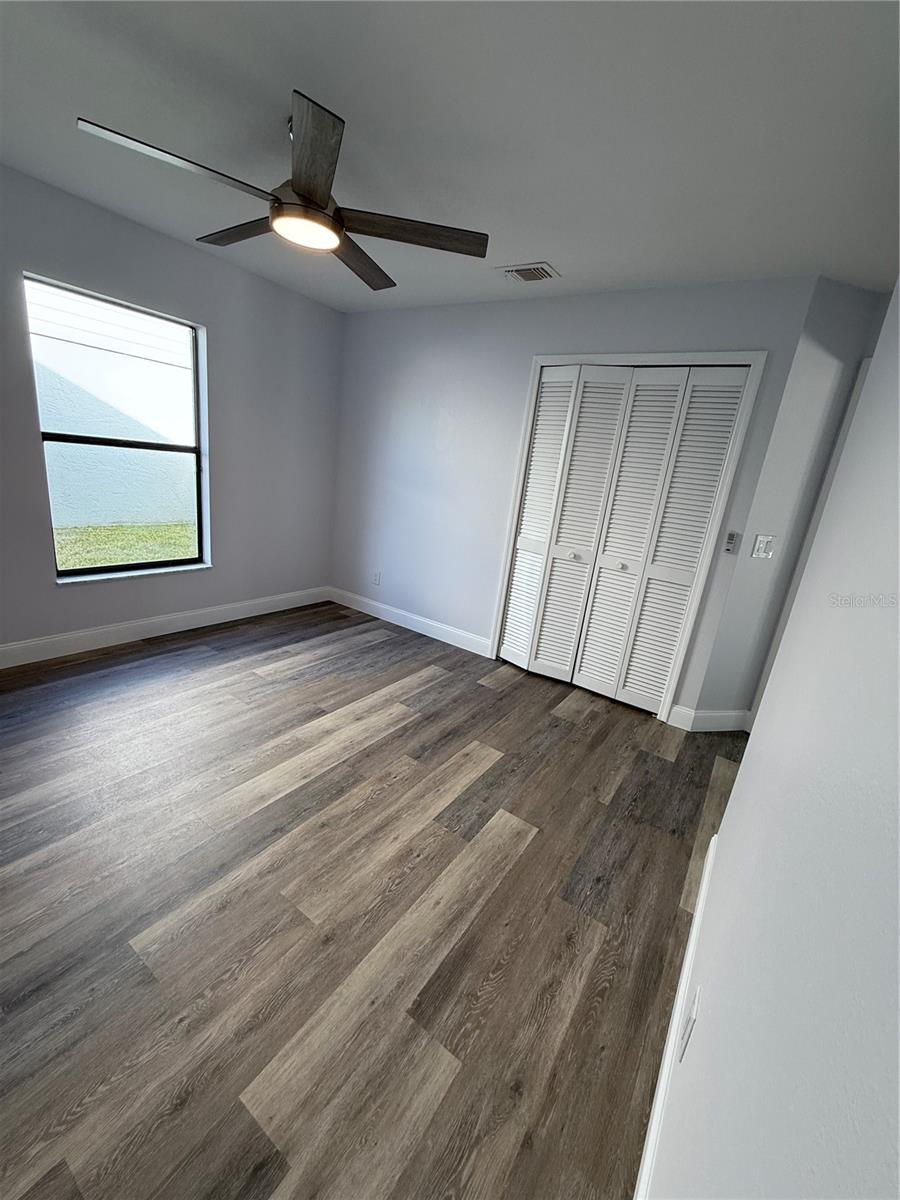 3027 EAGLE LAKE DR, ORLANDO, FL, 32837