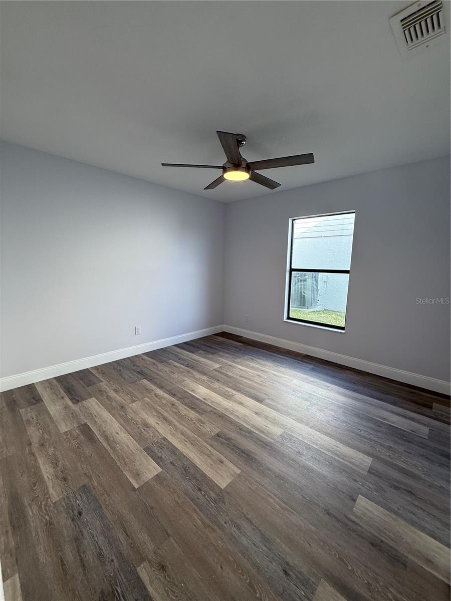 3027 EAGLE LAKE DR, ORLANDO, FL, 32837