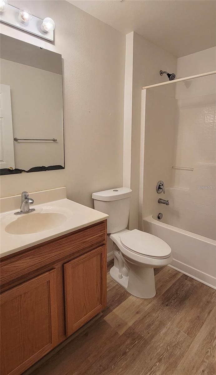 221 FARMINGTON ST SW, PALM BAY, FL, 32908