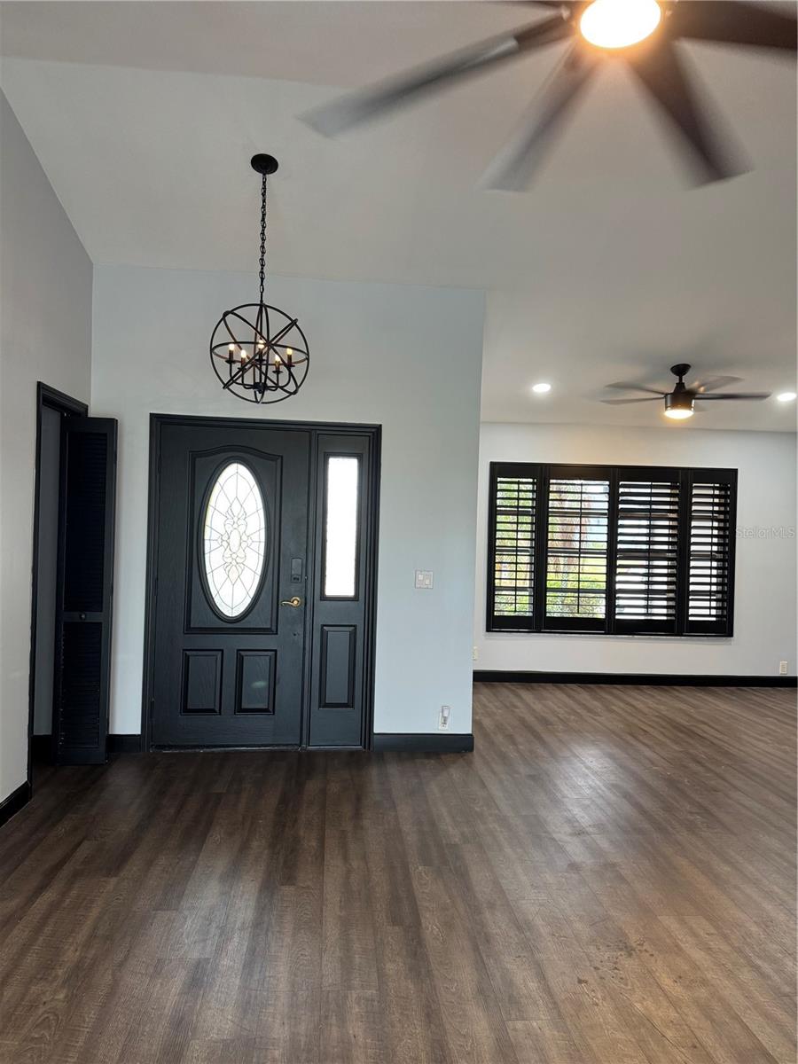 294 ROTONDA CIR, ROTONDA WEST, FL, 33947